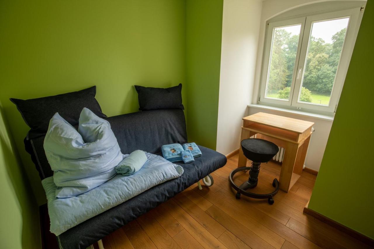 Familienhotel Schloss Leizen Bioverpflegung Buitenkant foto