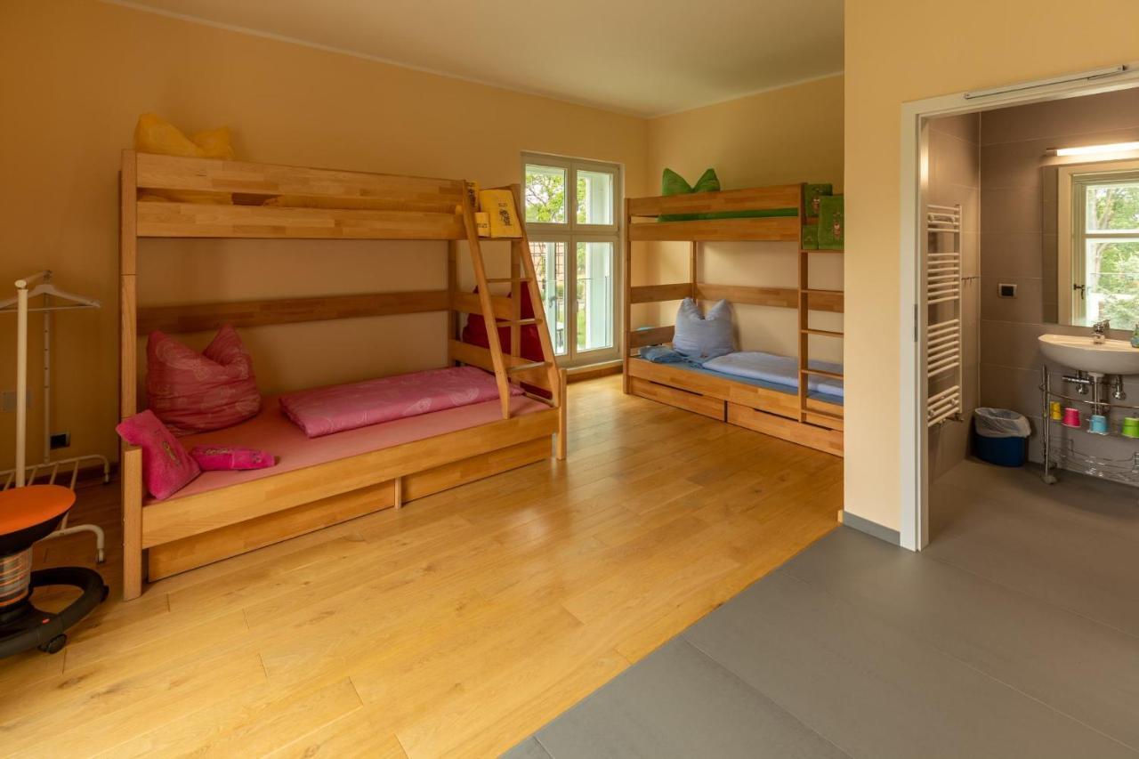 Familienhotel Schloss Leizen Bioverpflegung Buitenkant foto