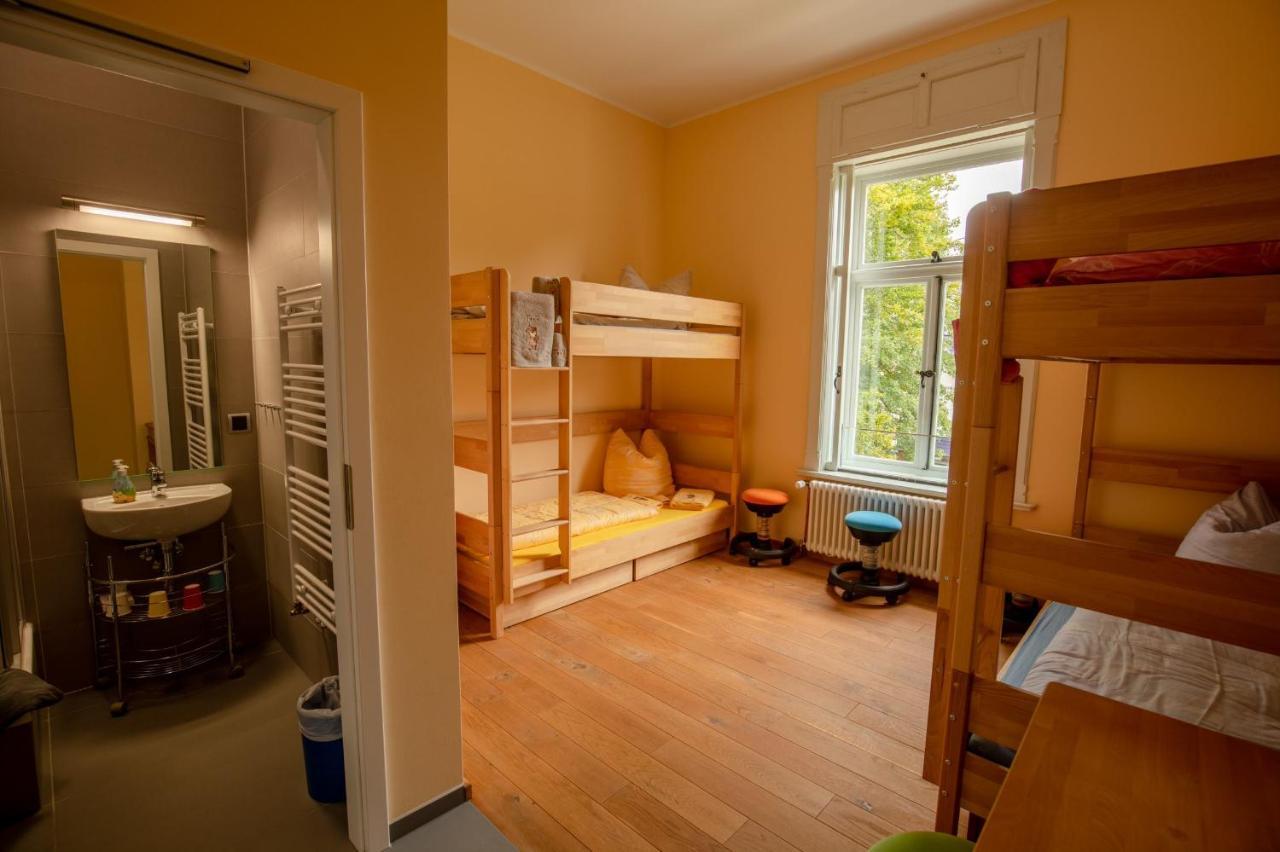 Familienhotel Schloss Leizen Bioverpflegung Buitenkant foto