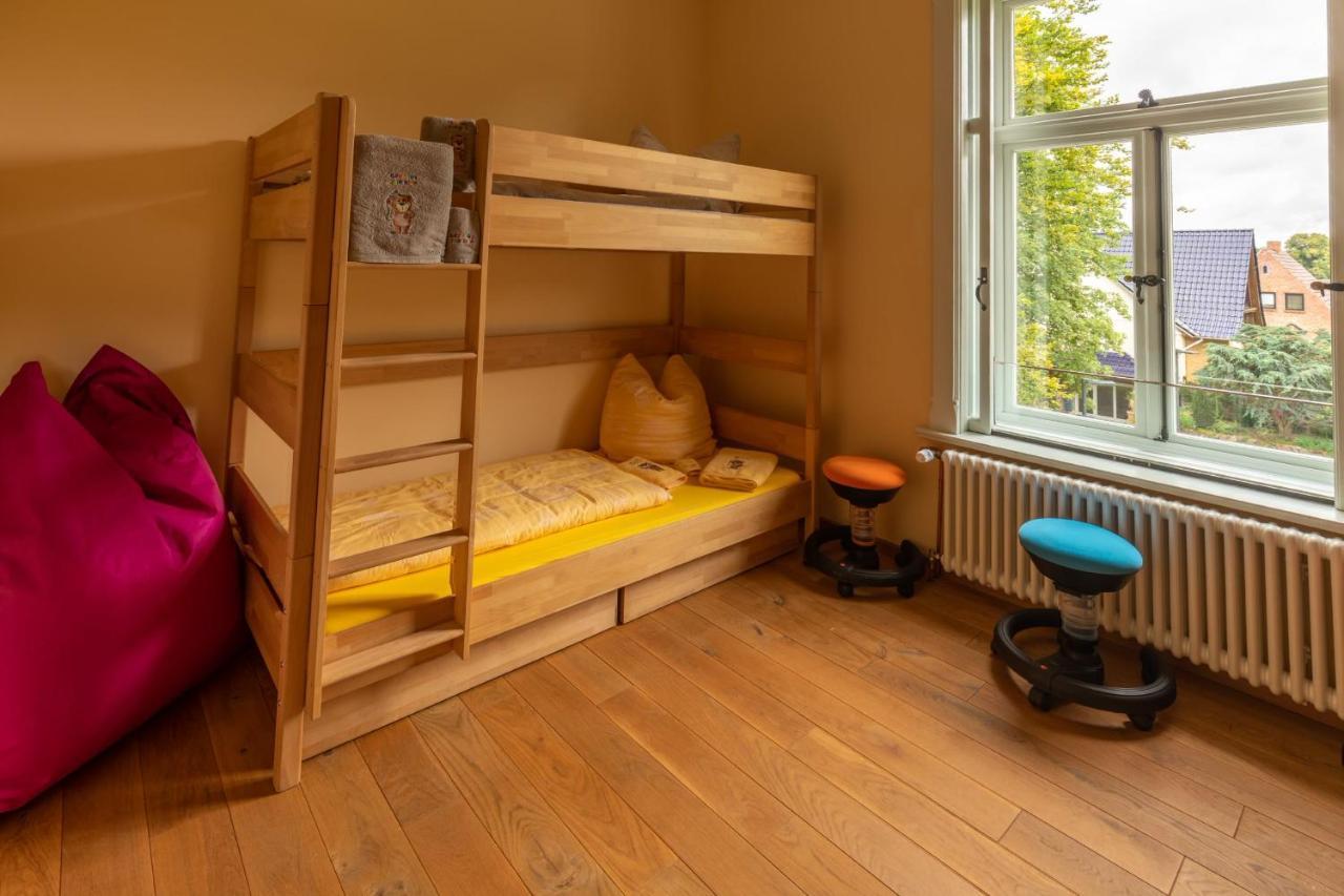 Familienhotel Schloss Leizen Bioverpflegung Buitenkant foto