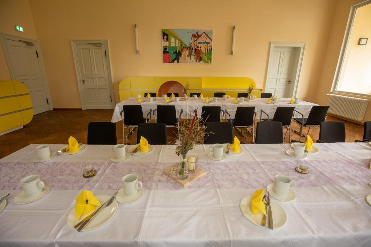 Familienhotel Schloss Leizen Bioverpflegung Buitenkant foto